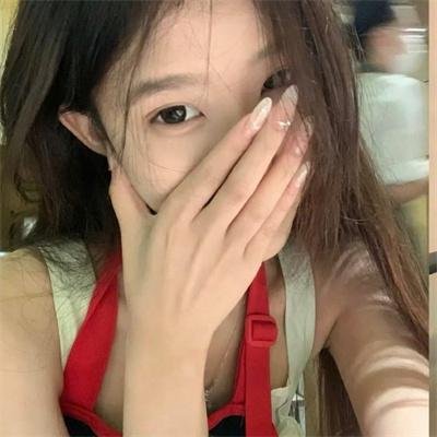 女孩罗塞玛莉